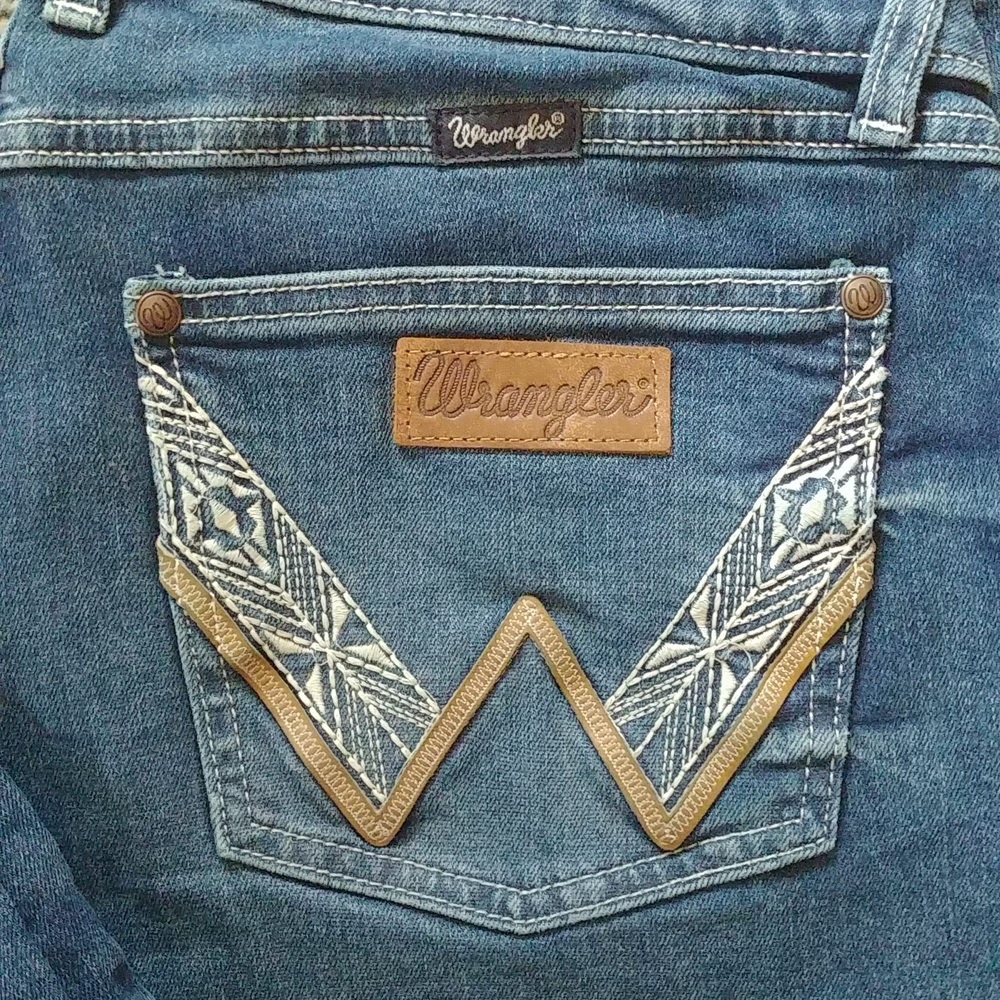 RARE Wrangler Premium Patch Retro Mae Jeans 👖Size 11 x 34